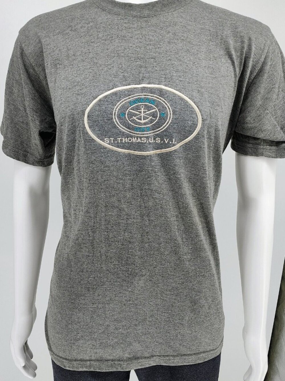 Supreme Resort Wear Ocean City St. Thomas Virgin Islands Embroidered T-Shirt (M)